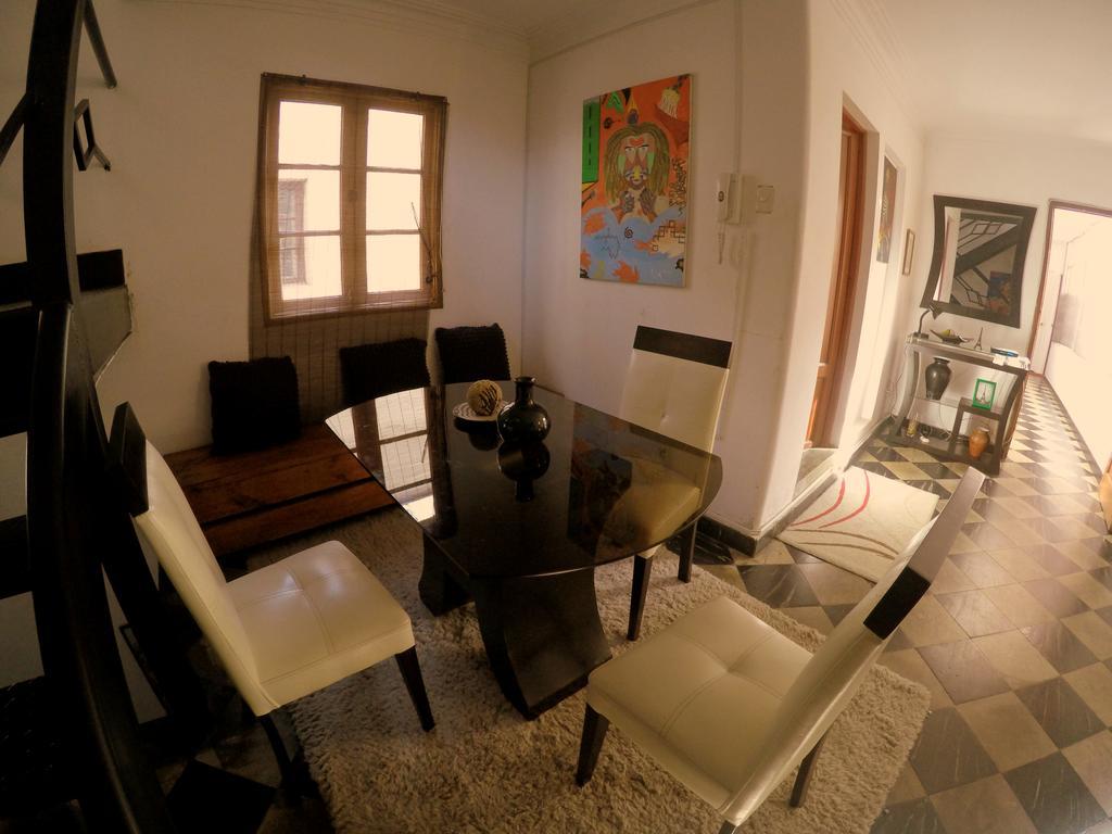 La Casa De Karla Vandrarhem Lima Exteriör bild